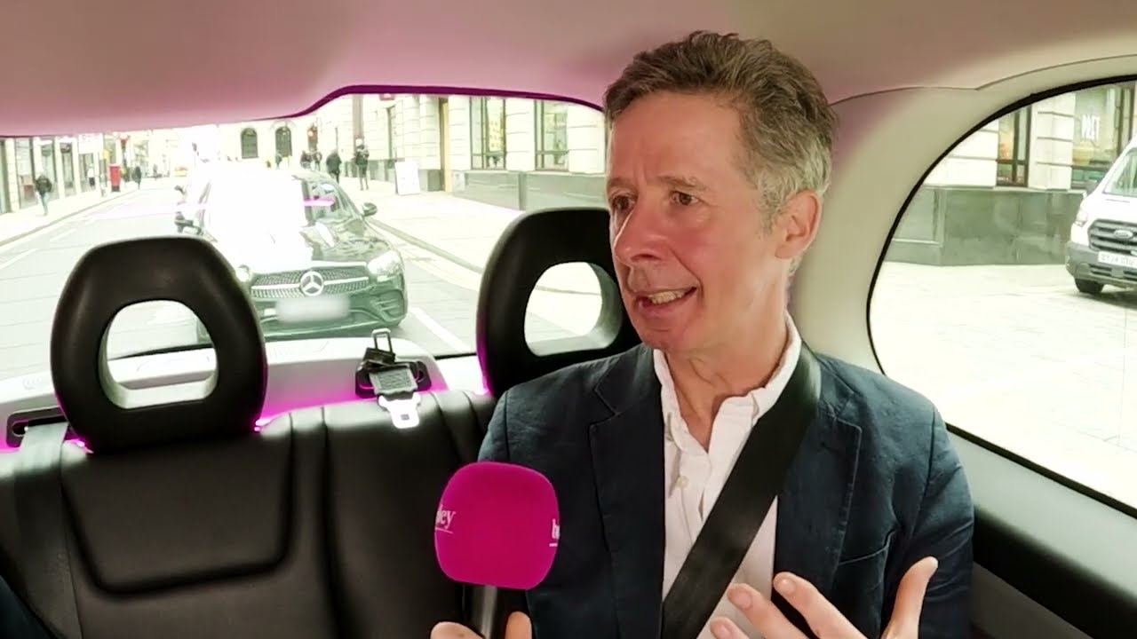 Visuel On the AI road: Progress, pitfalls & possibilities | Mark Geoghegan & Alex Creswell